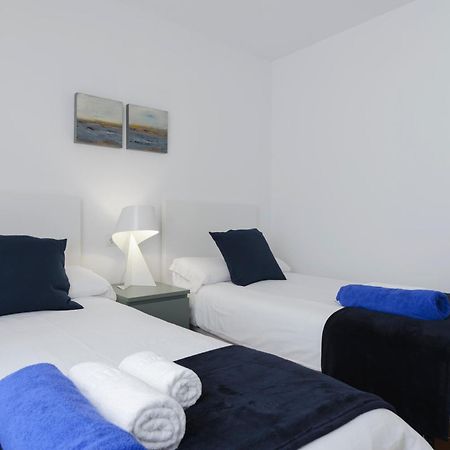 Sea Front Apartment In Marbella Center المظهر الخارجي الصورة